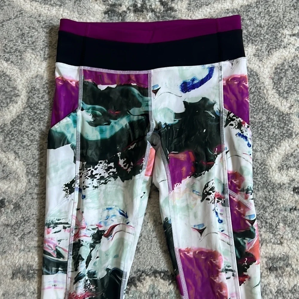 lululemon athletica excellent size